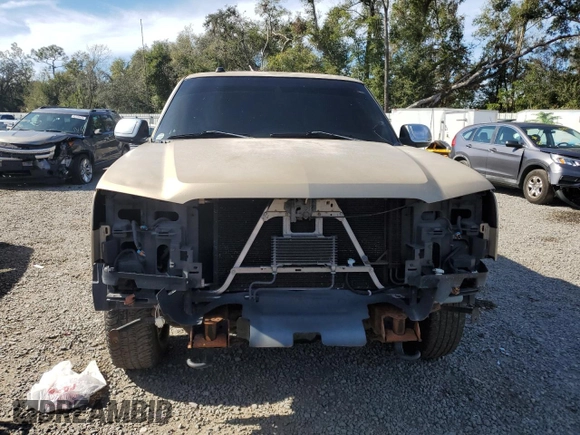 2004 Chevrolet Silverado 1500 LS with VIN 1GCEC14T64Z260685, listed as a Copart auction lot 86997384 with 0 mi miles and Salvage Title. Bid and sale history available at carsss.com. Image 5.
