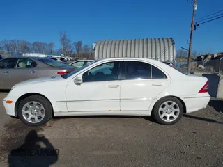 2006 Mercedes-Benz C 280 Luxury with VIN WDBRF92J06F755914, listed as a IAAI auction lot 41886528 with 182,423 mi miles and . Bid and sale history available at DreamBid. Image 14.