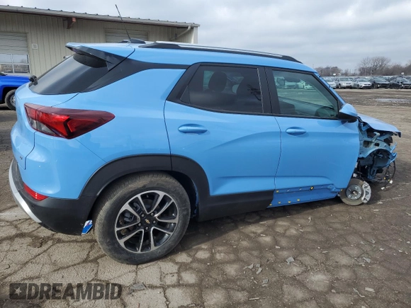 2024 Chevrolet TrailBlazer LT with VIN KL79MPS2XRB055699, listed as a Copart auction lot 43189814 with 796 mi miles and Salvage Title. Bid and sale history available at DreamBid. Image 3.