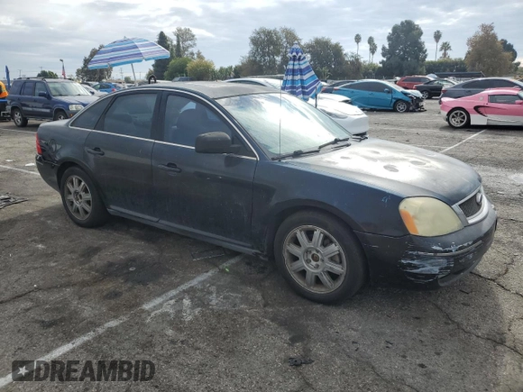 2007 Ford Five Hundred SEL with VIN 1FAHP24197G104300, listed as a Copart auction lot 81004154 with 0 mi miles and Salvage Title. Bid and sale history available at carsss.com. Image 4.