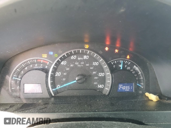 2015 Toyota Camry XLE with VIN 4T4BF1FKXFR493761, listed as a Copart auction lot 50660995 with 248,951 mi miles and Salvage Title. Bid and sale history available at carsss.com. Image 9.