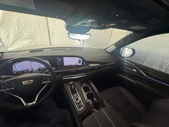 2024 Cadillac Escalade 4WD Sport Platinum z VIN 1GYS4GKL9RR176710, wystawiony jako Copart lot #80228794 z przebiegiem 914 mil mil oraz Czysty tytuł • Clean title. Historia ofert i sprzedaży dostępna na DreamBid. Obrazek 9.
