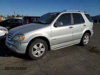 2005 Mercedes-Benz M-Class 3.7L with VIN 4JGAB57E05A538580, listed as a Copart auction lot 76125574 with 170,703 mi miles and Clean Title. Bid and sale history available at carsss.com. Image 1.