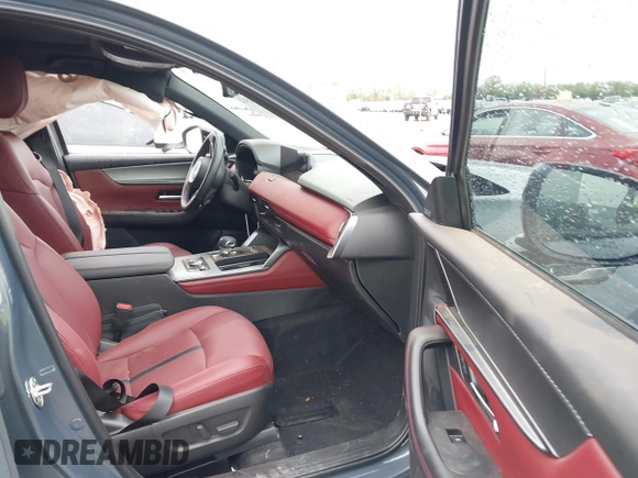 2025 Mazda CX-70 S Premium with VIN JM3KJDHC9S1113770, listed as a IAAI auction lot 41891512 with 7,313 mi miles and . Bid and sale history available at DreamBid. Image 5.