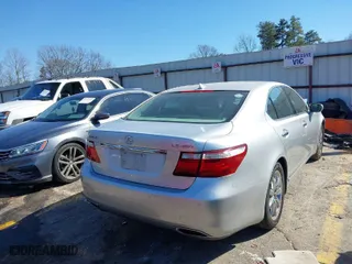 2007 Lexus LS 460 with VIN JTHBL46FX75009593, listed as a IAAI auction lot 41775627 with 115,828 mi miles. Bid and sale history available at carsss.com. Image 4.