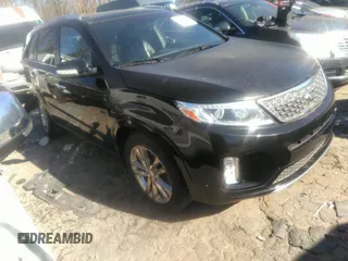 2014 Kia Sorento SX Limited with VIN 5XYKW4A74EG451217, listed as a IAAI auction lot 41358018 with 284,588 mi miles. Bid and sale history available at carsss.com. Image 1.