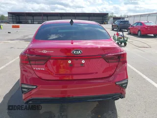 2021 Kia Forte LXS с VIN 3KPF24AD4ME288907, выставлен на аукционе IAAI как лот 42084081 с пробегом 47 786 миль миль и . История ставок и продаж доступна на DreamBid. Изображение 17.