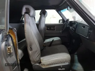 1994 Saab 900 z VIN YS3AL76L1R7000544, wystawiony jako Copart lot #58072375 z przebiegiem Nie podano mil oraz Szkoda całkowita • Salvage title. Historia ofert i sprzedaży dostępna na DreamBid. Obrazek 10.