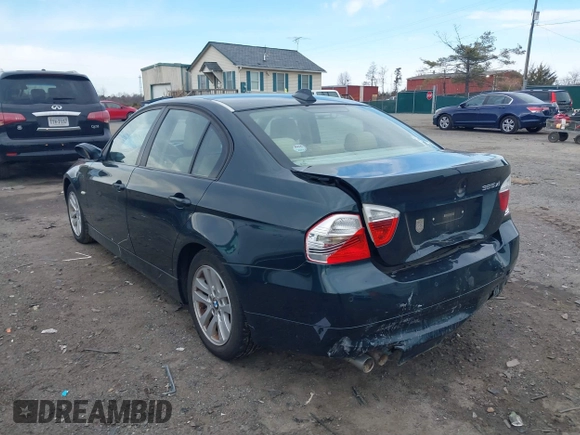 2006 BMW 3 Series 325xi with VIN WBAVD13516KT79513, listed as a IAAI auction lot 41609704 with 116,883 mi miles. Bid and sale history available at carsss.com. Image 3.