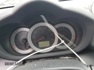 2008 Toyota RAV4 Sport с VIN JTMBD32V285169622, выставлен на аукционе Copart как лот 58621205 с пробегом 163 942 миль миль и Чистый • Clean title. История ставок и продаж доступна на DreamBid. Изображение 9.