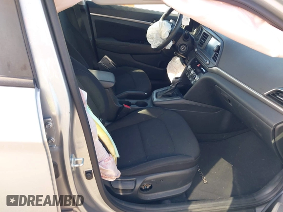 2020 Hyundai Elantra SEL z VIN 5NPD84LF0LH562957, wystawiony jako IAAI lot #42280413 z przebiegiem 88 505 mil mil oraz . Historia ofert i sprzedaży dostępna na DreamBid. Obrazek 5.