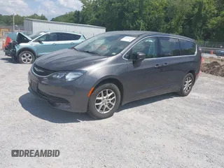 2017 Chrysler Pacifica Touring with VIN 2C4RC1DG4HR770716, listed as a IAAI auction lot 42647418 with 75,958 mi miles and . Bid and sale history available at DreamBid. Image 17.