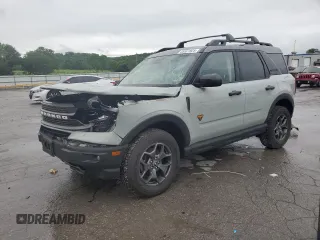 2021 Ford Bronco Sport Badlands z VIN 3FMCR9D95MRB32690, wystawiony jako Copart lot #55381925 z przebiegiem 22 188 mil mil oraz Szkoda całkowita • Salvage title. Historia ofert i sprzedaży dostępna na DreamBid. Obrazek 1.
