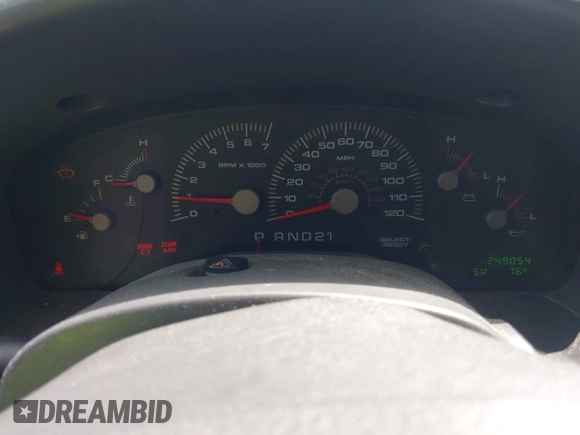 2004 Ford Expedition Special Service with VIN 1FMPU16L54LB03778, listed as a IAAI auction lot 42148494 with 249,054 mi miles and . Bid and sale history available at DreamBid. Image 7.