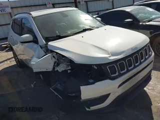 2019 Jeep Compass Altitude z VIN 3C4NJCBB7KT755879, wystawiony jako IAAI lot #41859510 z przebiegiem 115 773 mil mil oraz . Historia ofert i sprzedaży dostępna na DreamBid. Obrazek 1.