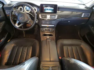 2015 Mercedes-Benz CLS 400 z VIN WDDLJ6HB9FA147915, wystawiony jako Copart lot #50195795 z przebiegiem 131 550 mil mil oraz Szkoda całkowita • Salvage title. Historia ofert i sprzedaży dostępna na DreamBid. Obrazek 8.