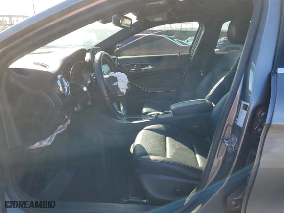2020 Mercedes-Benz GLA with VIN WDCTG4GB3LJ678807, listed as a Copart auction lot 48190195 with 55,702 mi miles and Salvage Title. Bid and sale history available at carsss.com. Image 7.