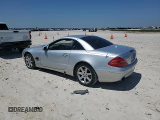2006 Mercedes-Benz SL 500 z VIN WDBSK75F86F117595, wystawiony jako Copart lot #52506965 z przebiegiem 114 142 mil mil oraz Szkoda całkowita • Salvage title. Historia ofert i sprzedaży dostępna na DreamBid. Obrazek 2.