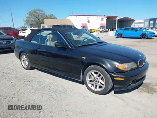 2004 BMW 3 Series 325Ci with VIN WBABW33414PL28254, listed as a IAAI auction lot 41785394 with 129,235 mi miles. Bid and sale history available at carsss.com. Image 1.