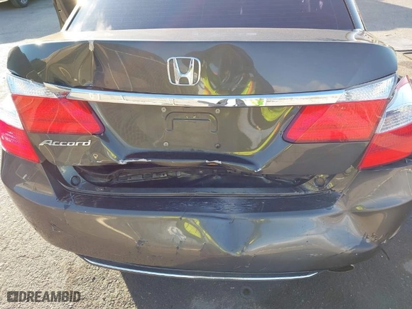 2015 Honda Accord Sedan LX with VIN 1HGCR2F39FA040405, listed as a IAAI auction lot 41884020 with 125,589 mi miles. Bid and sale history available at carsss.com. Image 6.