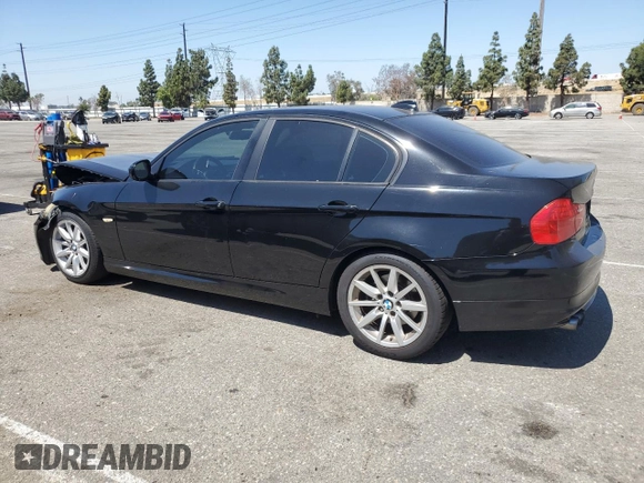 2010 BMW 3 Series 328i z VIN WBAPH5G51ANM36279, wystawiony jako Copart lot #58423785 z przebiegiem 121 379 mil mil oraz Szkoda całkowita • Salvage title. Historia ofert i sprzedaży dostępna na DreamBid. Obrazek 2.