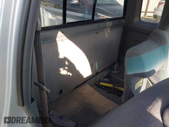 2000 Nissan Frontier XE with VIN 1N6DD26S5YC300697, listed as a IAAI auction lot 42031559 with 217,046 mi miles and . Bid and sale history available at DreamBid. Image 8.