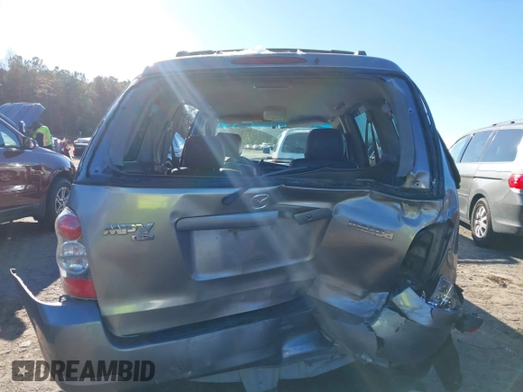 2004 Mazda MPV ES with VIN JM3LW28J140519074, listed as a IAAI auction lot 41224979 with 235,560 mi miles and . Bid and sale history available at carsss.com. Image 16.