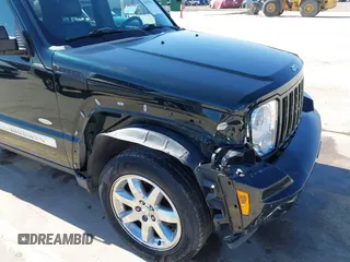 2012 Jeep Liberty Sport Latitude z VIN 1C4PJMAK7CW192375, wystawiony jako IAAI lot #41639506 z przebiegiem 123 248 mil mil oraz . Historia ofert i sprzedaży dostępna na DreamBid. Obrazek 6.