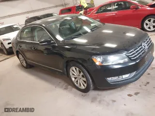 2013 Volkswagen Passat SEL Premium with VIN 1VWCP7A37DC068954, listed as a IAAI auction lot 42019750 with 127,943 mi miles. Bid and sale history available at carsss.com. Image 1.