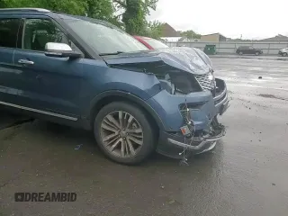 2018 Ford Explorer Platinum z VIN 1FM5K8HT9JGA66466, wystawiony jako Copart lot #56794895 z przebiegiem 84 733 mil mil oraz Szkoda całkowita • Salvage title. Historia ofert i sprzedaży dostępna na DreamBid. Obrazek 14.