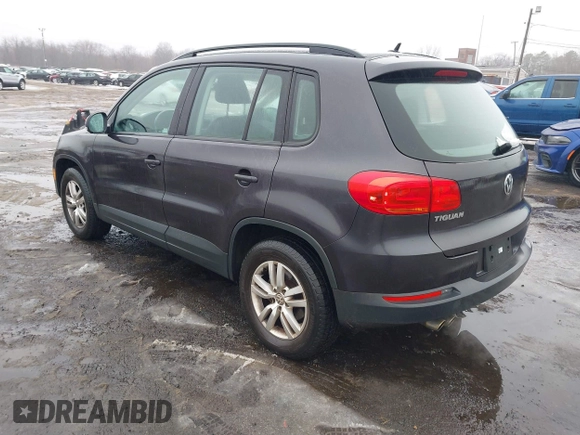 2016 Volkswagen Tiguan R-Line with VIN WVGBV7AX8GW592927, listed as a IAAI auction lot 41521533 with 79,563 mi miles and . Bid and sale history available at DreamBid. Image 3.