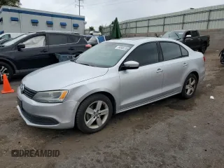 2012 Volkswagen Jetta TDI w/Premium & Nav с VIN 3VWLL7AJ7CM394566, выставлен на аукционе Copart как лот 66968155 с пробегом 128 105 миль миль и Чистый • Clean title. История ставок и продаж доступна на DreamBid. Изображение 1.