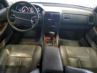 1991 Lexus LS z VIN JT8UF11E0M0069730, wystawiony jako Copart lot #48433604 z przebiegiem 151 101 mil mil oraz Szkoda całkowita • Salvage title. Historia ofert i sprzedaży dostępna na DreamBid. Obrazek 8.