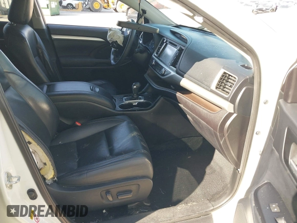 2019 Toyota Highlander SE with VIN 5TDJZRFH4KS568084, listed as a IAAI auction lot 41996726 with 88,892 mi miles and . Bid and sale history available at DreamBid. Image 5.