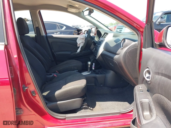 2015 Nissan Versa SV with VIN 3N1CN7AP3FL836886, listed as a IAAI auction lot 41983935 with 216,837 mi miles. Bid and sale history available at carsss.com. Image 5.