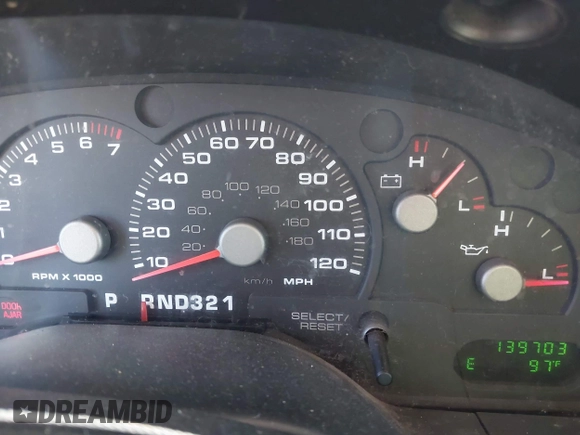 2004 Ford Explorer XLT z VIN 1FMZU73W74UB95173, wystawiony jako IAAI lot #42396738 z przebiegiem 139 703 mil mil oraz . Historia ofert i sprzedaży dostępna na DreamBid. Obrazek 7.