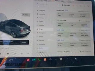 2022 Tesla Model 3 Long Range with VIN 5YJ3E1EB5NF105785, listed as a Copart auction lot 61304654 with 37,306 mi miles and Salvage Title. Bid and sale history available at DreamBid. Image 9.
