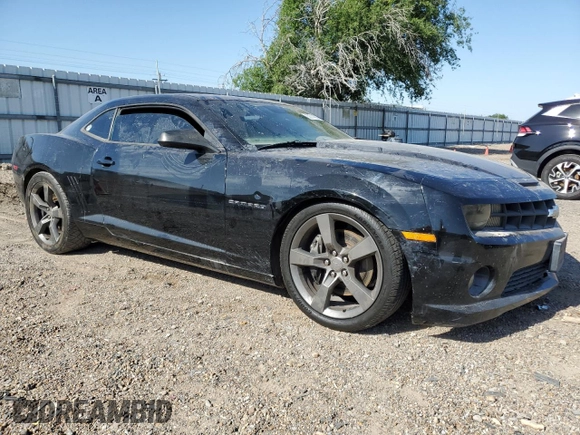 2010 Chevrolet Camaro 2SS z VIN 2G1FK1EJ2A9110494, wystawiony jako Copart lot #52714205 z przebiegiem Nie podano mil oraz Szkody całkowita. Historia ofert i sprzedaży dostępna na DreamBid. Obrazek 4.