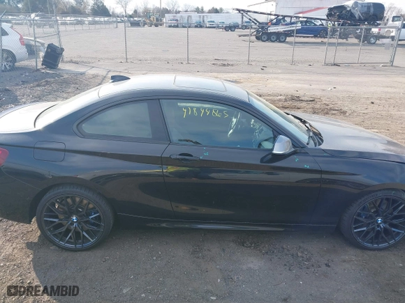 2017 BMW 2 Series M240i with VIN WBA2G1C3XHV639479, listed as a IAAI auction lot 41844865 with 61,524 mi miles. Bid and sale history available at carsss.com. Image 13.