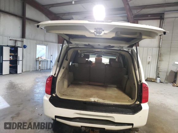 2007 Infiniti QX56 z VIN 5N3AA08C17N802122, wystawiony jako Copart lot #47050745 z przebiegiem 217 010 mil mil oraz Szkoda całkowita • Salvage title. Historia ofert i sprzedaży dostępna na DreamBid. Obrazek 6.