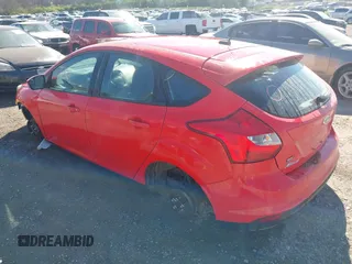 2014 Ford Focus SE with VIN 1FADP3K2XEL462753, listed as a IAAI auction lot 41880695 with 195,569 mi miles. Bid and sale history available at carsss.com. Image 3.