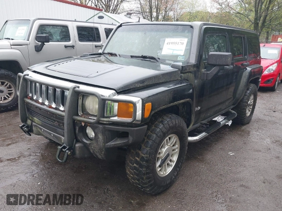2006 Hummer H3 with VIN 5GTDN136368154620, listed as a IAAI auction lot 41955170 with 159,077 mi miles. Bid and sale history available at carsss.com. Image 2.