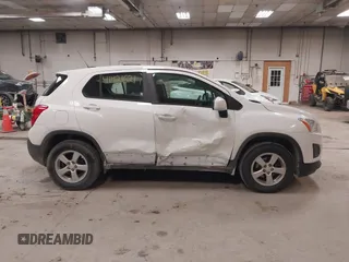 2016 Chevrolet Trax LS with VIN 3GNCJNSB2GL279607, listed as a IAAI auction lot 41421621 with 51,581 mi miles. Bid and sale history available at carsss.com. Image 13.