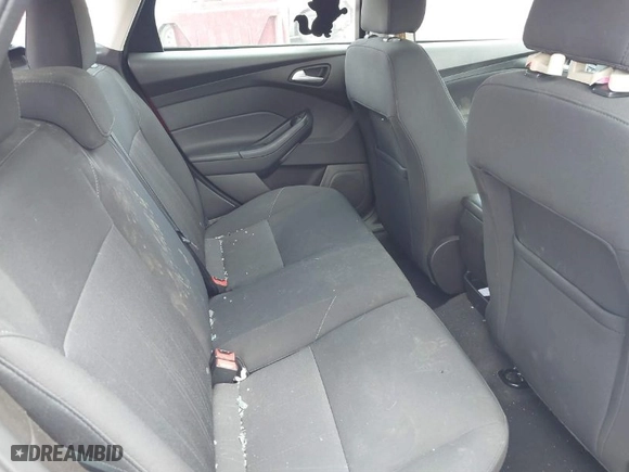 2016 Ford Focus SE with VIN 1FADP3K25GL314271, listed as a IAAI auction lot 41848220 with 72,040 mi miles. Bid and sale history available at carsss.com. Image 8.