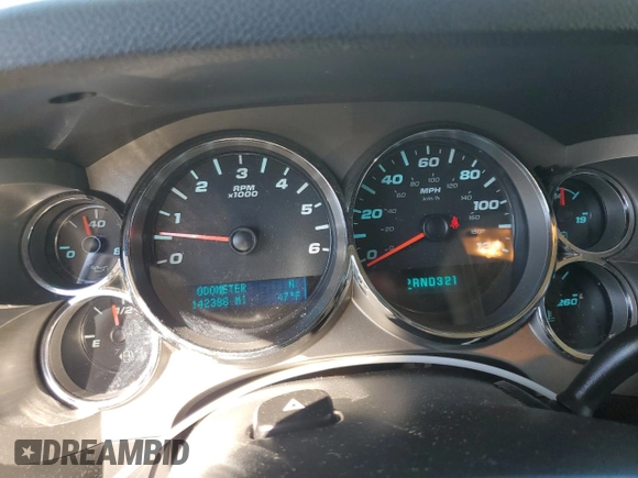 2010 Chevrolet Silverado 1500 LT with VIN 1GCSCSEA8AZ138220, listed as a Copart auction lot 47781965 with 142,388 mi miles and Salvage Title. Bid and sale history available at DreamBid. Image 9.