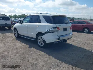 2015 Mercedes-Benz M-Class ML 350 with VIN 4JGDA5HB6FA608539, listed as a IAAI auction lot 41972173 with 102,190 mi miles. Bid and sale history available at carsss.com. Image 3.