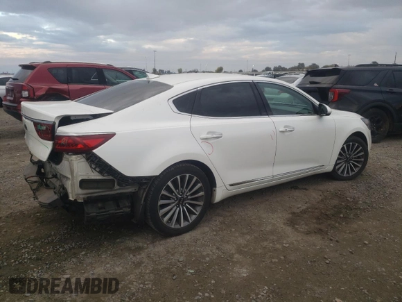 2017 Kia Cadenza Premium with VIN KNALB4J12H5043031, listed as a Copart auction lot 79619334 with 88,731 mi miles and Clean Title. Bid and sale history available at carsss.com. Image 3.