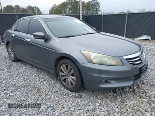 2011 Honda Accord EX z VIN 1HGCP3F78BA018033, wystawiony jako IAAI lot #41316916 z przebiegiem 344 941 mil mil oraz . Historia ofert i sprzedaży dostępna na DreamBid. Obrazek 1.
