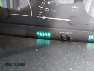 1998 Plymouth Voyager z VIN 2P4GP25R9WR797419, wystawiony jako IAAI lot #42324881 z przebiegiem 96 543 mil mil oraz . Historia ofert i sprzedaży dostępna na DreamBid. Obrazek 7.