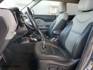 2019 Kia Soul + with VIN KNDJP3A54K7671452, listed as a Copart auction lot 51086715 with 32,853 mi miles and Non Repairable. Bid and sale history available at carsss.com. Image 7.